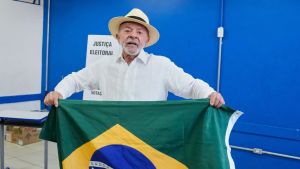 Breaking News Live Updates: Brazil heads to runoff election after Bolsonaro, Lula fail to garner majority vote