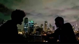 Crítica de 'NAZA': nadie debería perderse este documental sobre la metodología del exterminio de Israel en Gaza