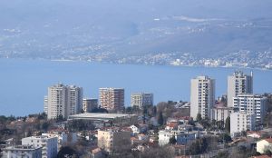 Tržište nekretnina napuhano i isključivo