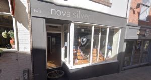 Beloved jewellery shop to close after more than two decades in business