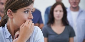Utiliser l’IA au travail… mais en secret : pourquoi tant de salariés se taisent‑ils ?