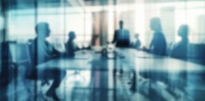 Féminisation des conseils d’administration : une bonne nouvelle qui complique l’équité salariale
