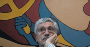 Castro, scontri, trame e Berlinguer: la nostalgia rossa del leader Massimo