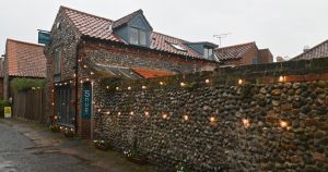 'Exclusive' wines to be served at new pop-up bar for as little as £5