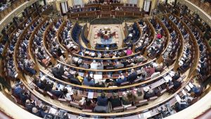 Financiación autonómica, quita de deuda, planificación eléctrica: varias normas y planes que afectan a Asturias decaen al convocar elecciones