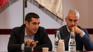 Balneari, il governatore de Pascale: “Il bando tipo scarica sui Comuni un peso enorme”