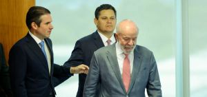 Lula, Alcolumbre e o STF na mira do novo Senado