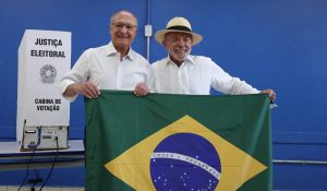 Pautas antissistema e anticorrupção e polarização ideológica na disputa do segundo turno