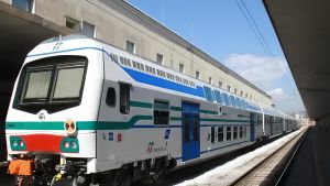 FrecciaRosa 2026, oggi la prevenzione oncologica viaggia sui treni e attraversa il Valdarno