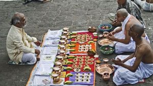 Guiding Light: Why Mahalaya Is A Sacred Time To Honour Our Ancestors