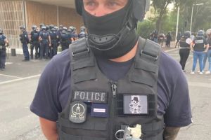 « Si tu te fais agresser par trois blédards qui veulent te violer et qu’on te gaze avec, tu vas dire quoi ? » : un policier de Perpignan agresse une lycéenne et une enseignante