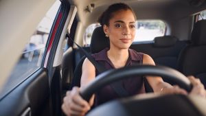 Streckenführerschein: Wo dürfen 17-Jährige damit schon alleine Auto fahren?