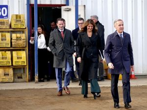 Breakenridge: Two federal leaders cause headaches for Alberta counterparts while PM firm on pipeline