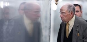 Why older lawmakers may wait too long to step aside
