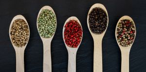 Poivres et piments : un nouvel engouement pour les plus vieilles des épices