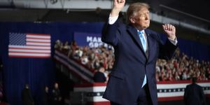 Mentally Ill Trump Thinks It's Funny to Joke About Iran Bombing US Cities Into Oblivion
