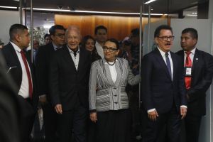 La hermana república de Querétaro // Alianza con embajador de EU // Agencia gringa eligió sede // Compartir inteligencia, tecnología - Astillero