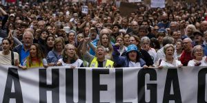 Can the Billionaire Oligarchs Buy Their Way Out of Populist Outrage?