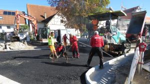 Frisch asphaltiert: So geht es mit der Sanierung der Donaustraße weiter