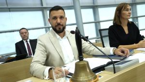 AfD-Mann als Parlamentspräsident – Wer waren die Steigbügelhalter?