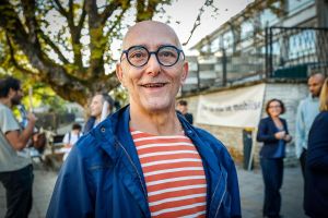 « Il est anormal que ça soit les lycéens qui aient à faire ce mouvement. Normalement, c’est nous qui devrions le faire » : devant un lycée palois, le soutien d’un père
