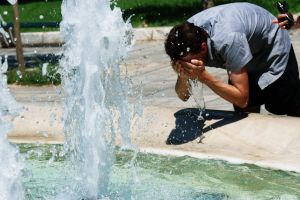 Καιρός: «Μίνι καλοκαίρι» με 30άρια τις επόμενες ημέρες – Πότε επιστρέφει το φθινόπωρο