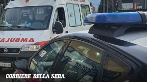 Lite in una casa famiglia per minori: due accoltellati, l'aggressore in fuga