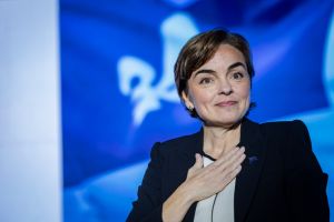 La falaise de verre et la fracture de la droite