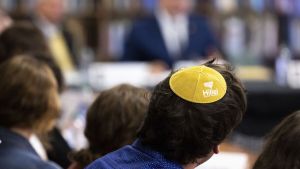 Odio e indifferenza. Come è cambiato il mondo per i giovani ebrei dopo il 7 ottobre
