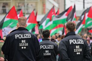 Wie der 7. Oktober Berlin verändert hat – eine bittere Bilanz