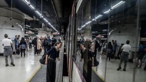 Una nueva jornada de caos en Rodalies tumba la movilidad en Catalunya