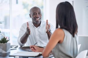 Trois trucs pour que votre rétroaction laisse une empreinte indélébile