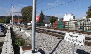 Civilna iniciativa vztraja pri progi ob gorenjski avtocesti
