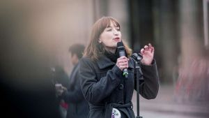 Kanzler Merz und seine Regierung prügeln auf die Menschen ein