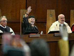 Blasco dottore a Salerno: «Libertà non è ciò che dicono i maitre à penser della destra»