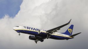 Ryanair verlässt Wien, die AUA wankt bedrohlich – und die Regierung wartet weiter ab