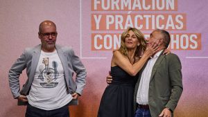 Unos sindicatos al servicio de Sánchez