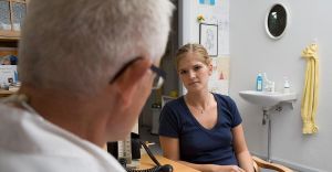 Frauen zur Therapie, Männer zum MRT