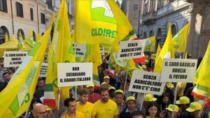 Il caro gasolio ferma i campi. Saltano le coltivazioni. Cereali e legumi a rimessa