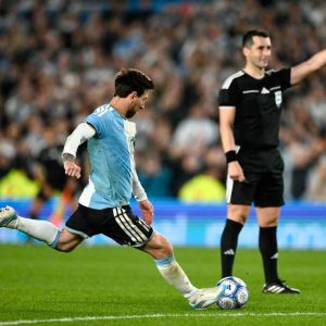 Messi se despede da seleção e a bola e o mundo ficam mais tristes