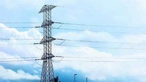 El coste en el recibo de luz de las paradas de fábricas como 'salvavidas' eléctrico amenaza con dispararse en 2027