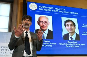 Nobel de chimie : le Français Henri Kagan et le Japonais Kensō Soai récompensés pour avoir dompté les molécules miroirs