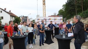 Sieben Jahre bis zum Spatenstich: Richtfest auf Veeser-Areal nach Streit mit Nachbarn und Stadt