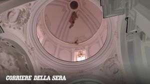 Maltempo a Ischia, fulmine danneggia la cupola della chiesa del '600