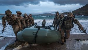 Why Are British Commandos Using a German Submarine for Scottish Naval Exercises?