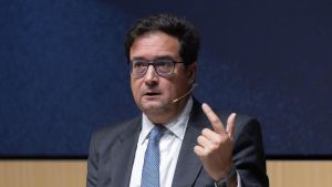 El Gobierno ignora las críticas y acelera para aprobar el decreto de los centros de datos antes de las elecciones