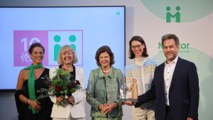 Von Königin Silvia von Schweden überreicht: Zwieback-Erbin erhält ersten Mentor-Zukunftspreis