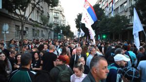 Dijaspora prvi put na noćno glasanje: Studenti ulažu prigovor, Vučić računa na Pambukovicu
