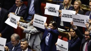 Il campo largo sogna il bis del No, e si fa “coalizione dei ricorsi” contro il Melonellum