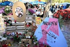 'Herriko' acampada sobre las cloacas